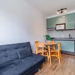 Akile Zyz Bela Vista